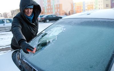 De-icing your windscreen could invalidate your car insurance